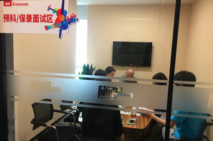 1561375404764511.png 333.png